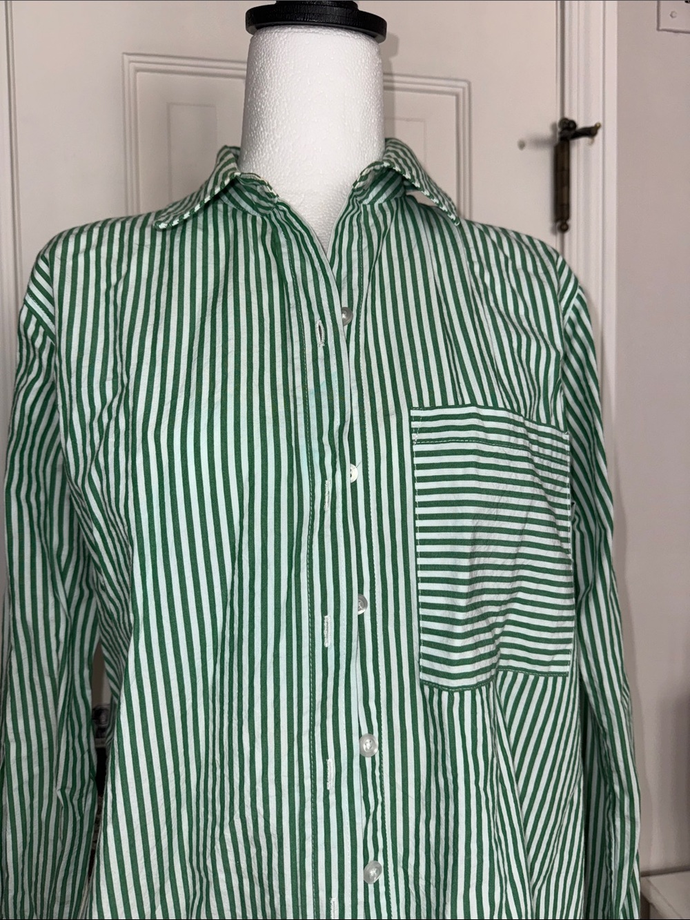 Evereve Green and White Striped Button-Up Shirt - Picture 3 of 8